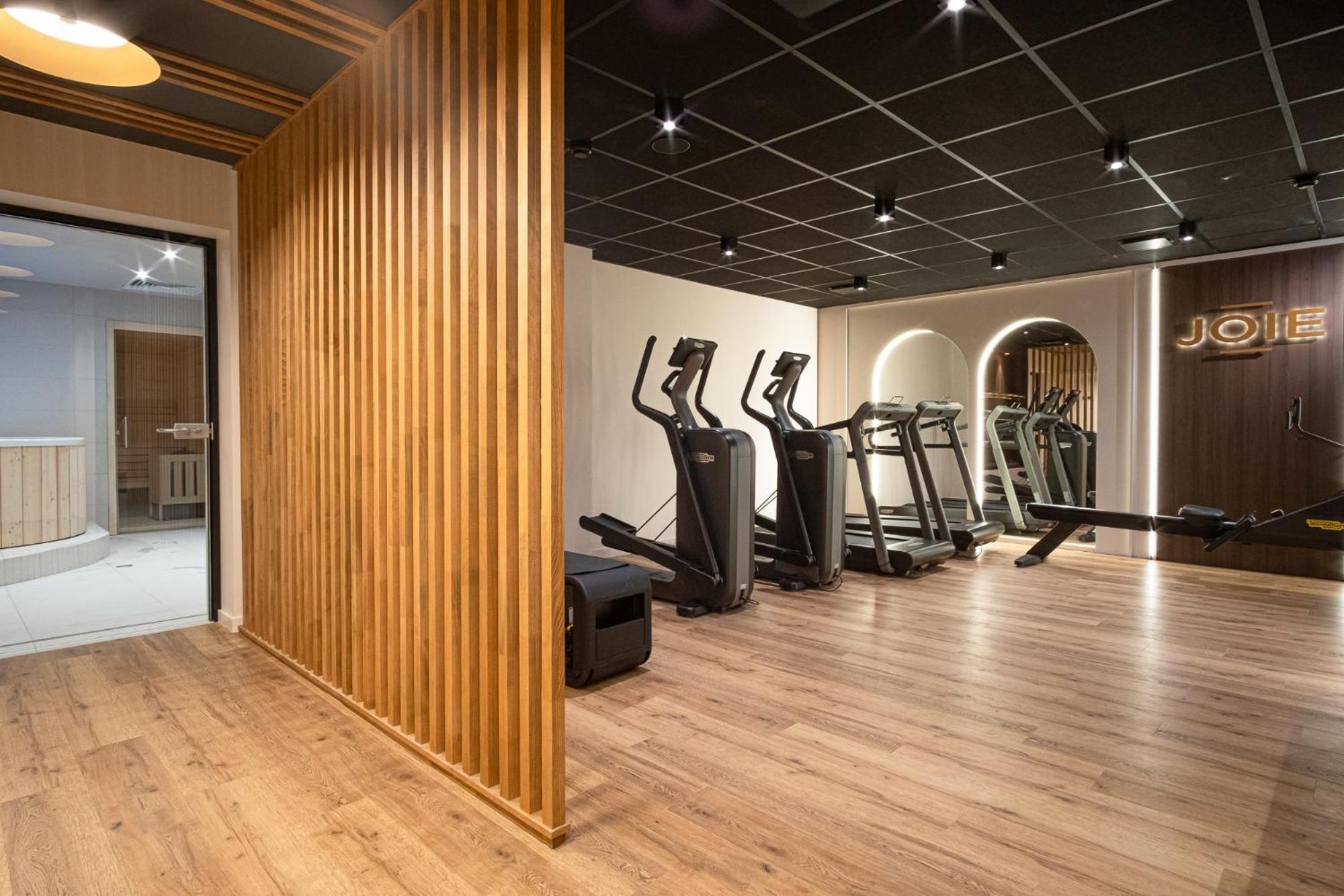Mercure Saint-Lary 외부 사진