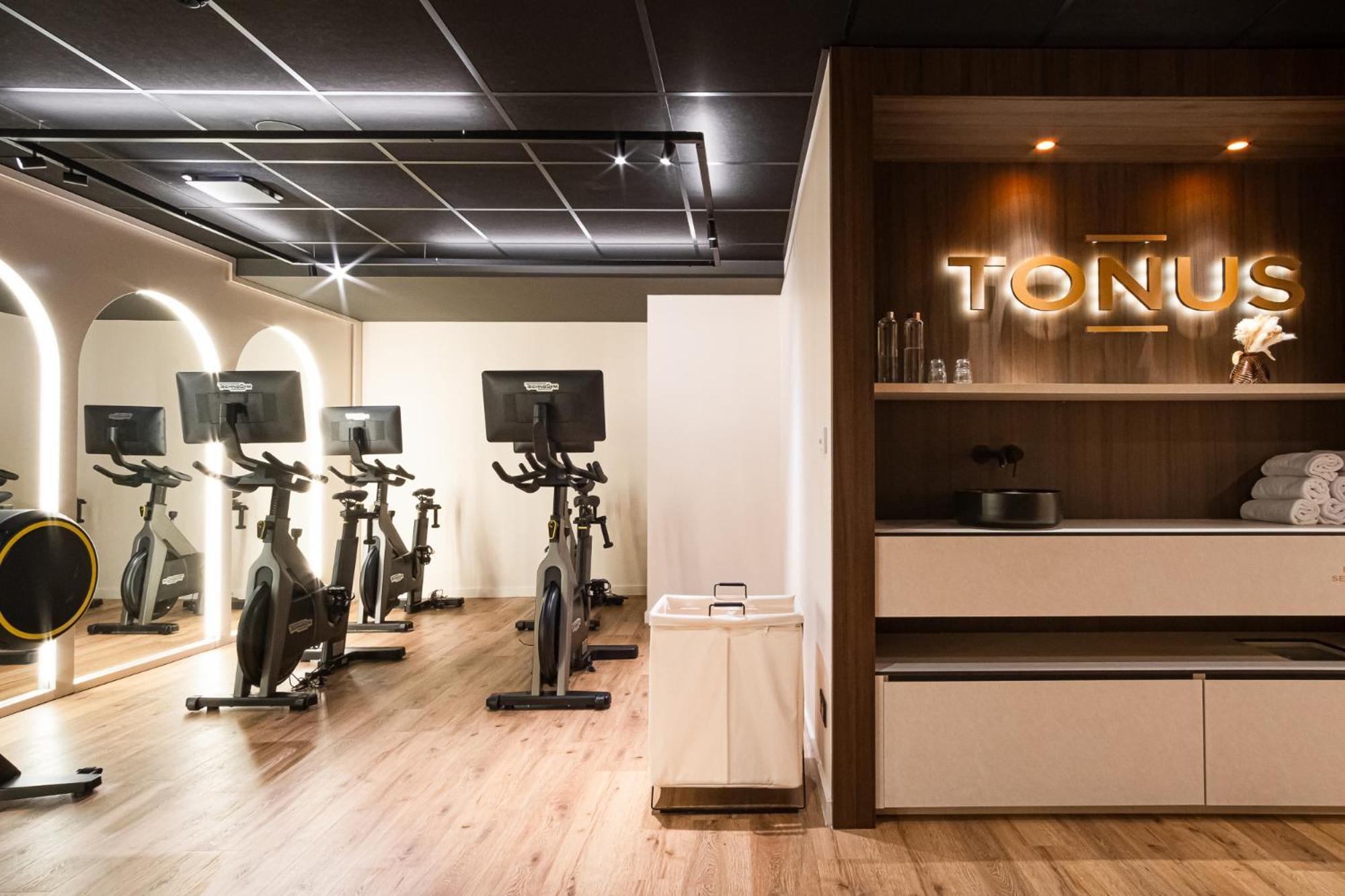 Mercure Saint-Lary 외부 사진