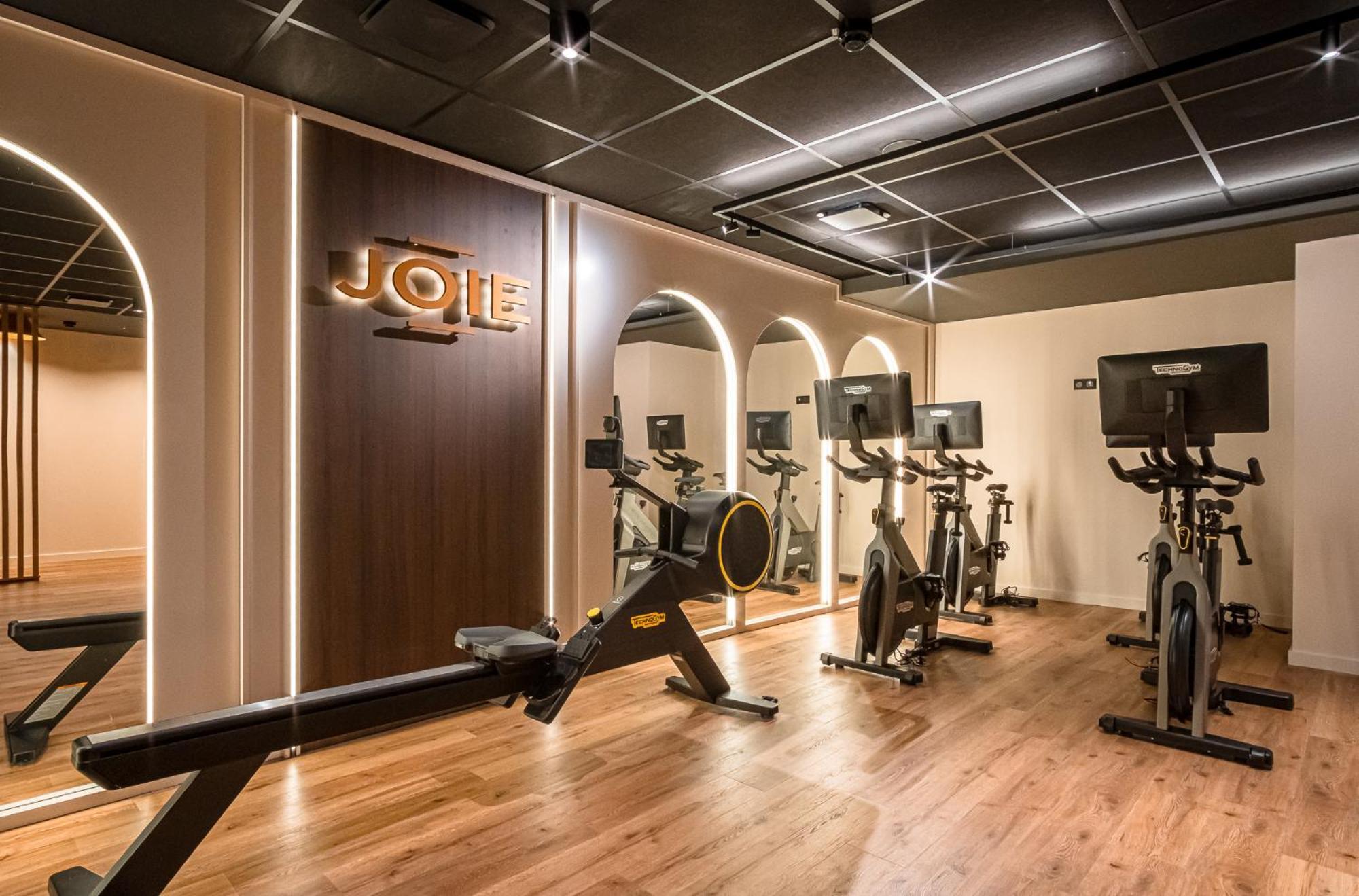 Mercure Saint-Lary 외부 사진