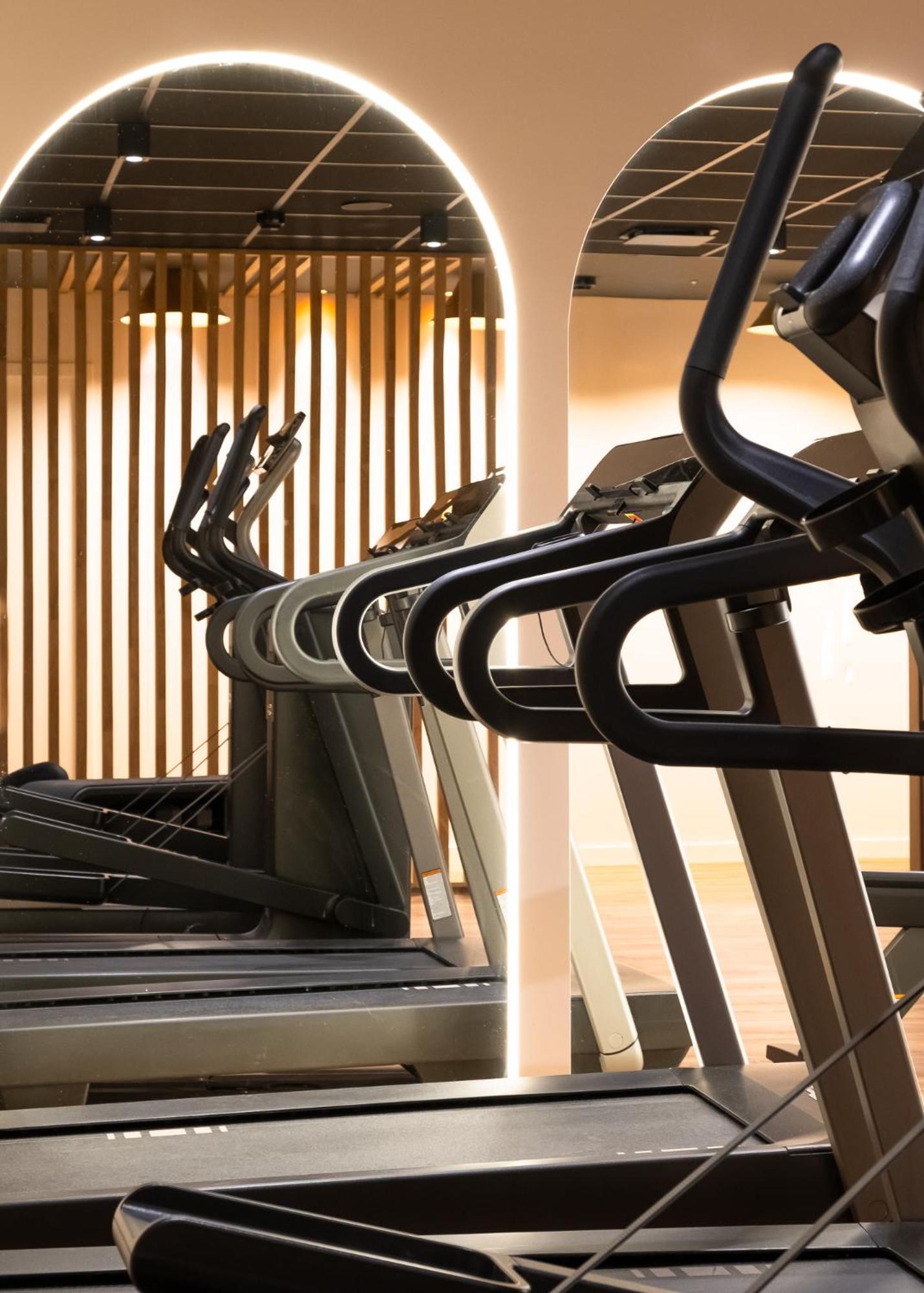 Mercure Saint-Lary 외부 사진