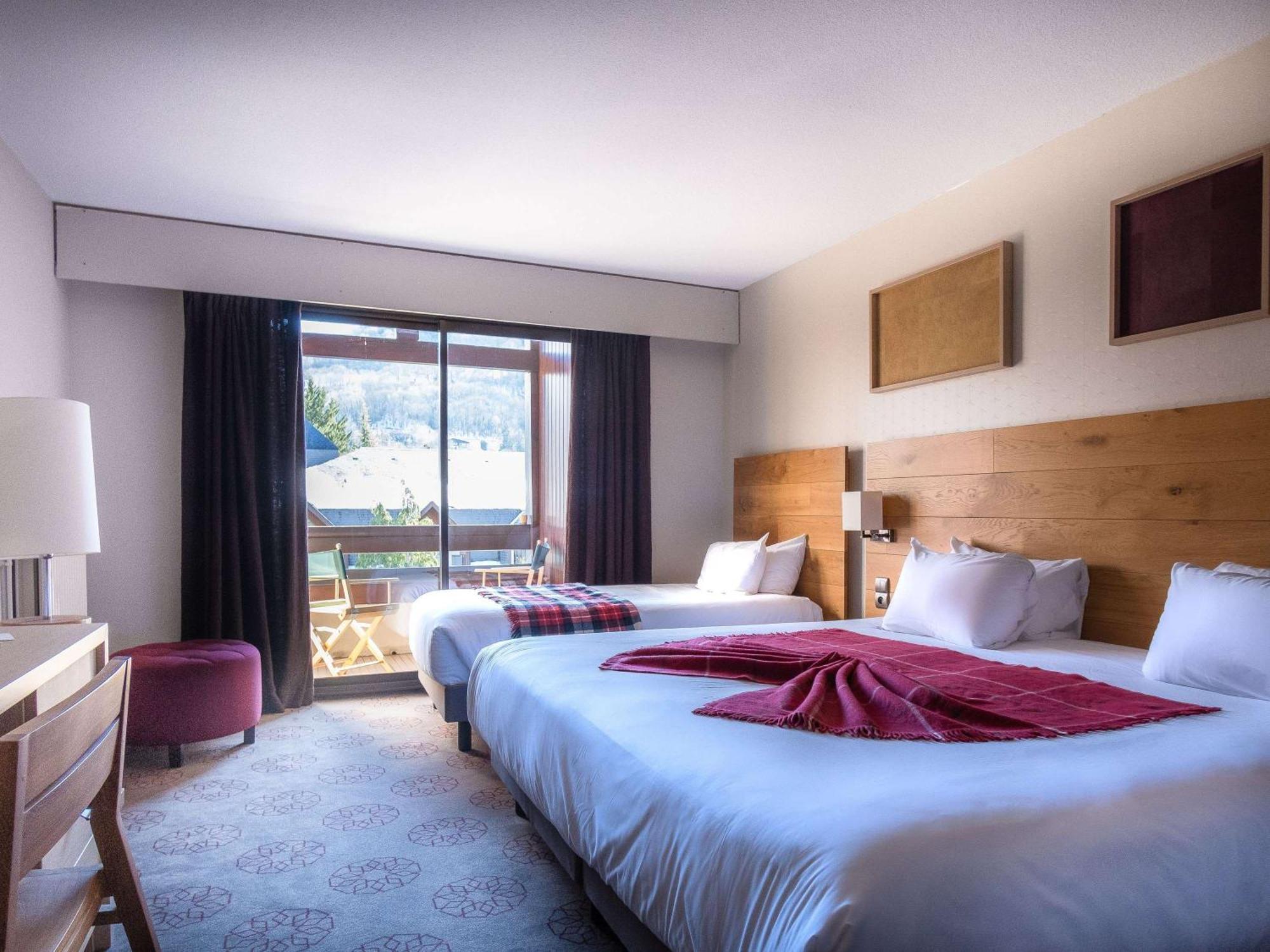 Mercure Saint-Lary 외부 사진