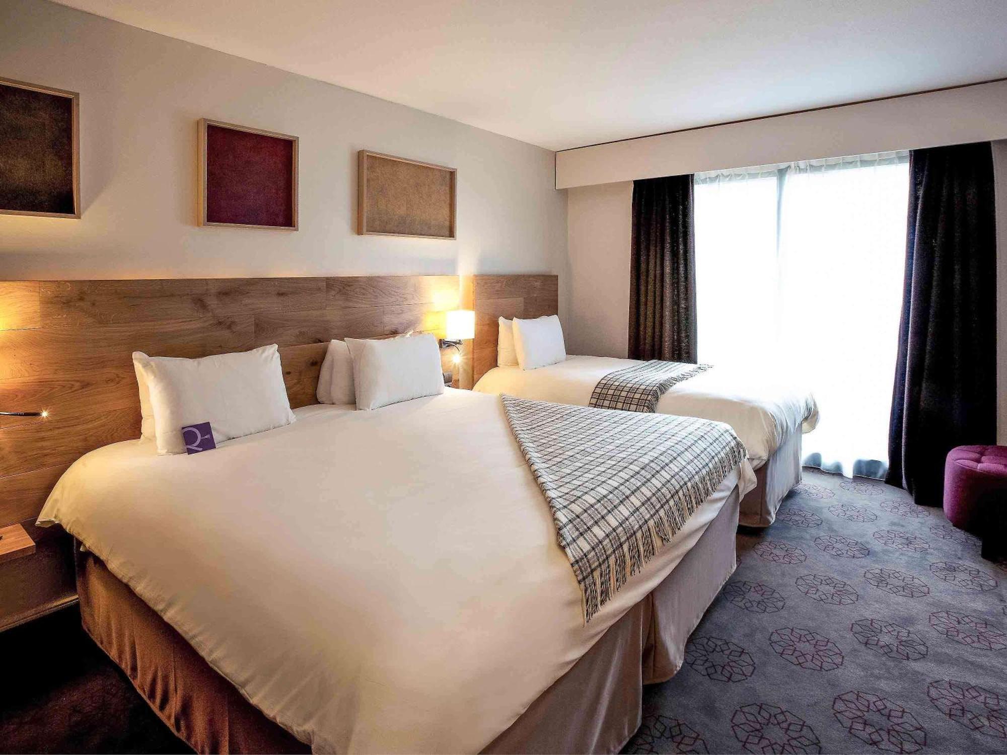 Mercure Saint-Lary 외부 사진