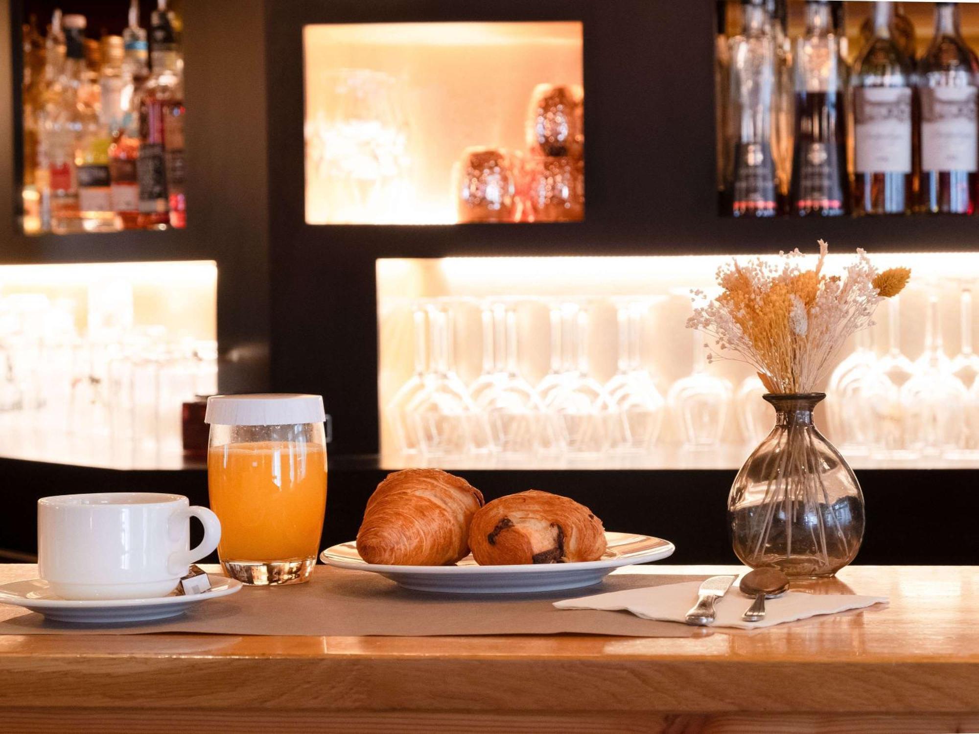 Mercure Saint-Lary 외부 사진
